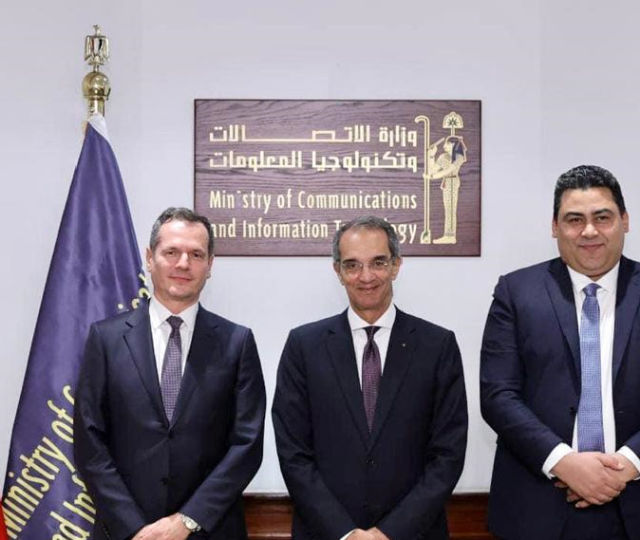 Ο Όμιλος ΑΔΜΗΕ και η Telecom Egypt  ξεκινούν την τηλεπικοινωνιακή διασύνδεση ανάμεσα στην Ελλάδα και την Αφρική